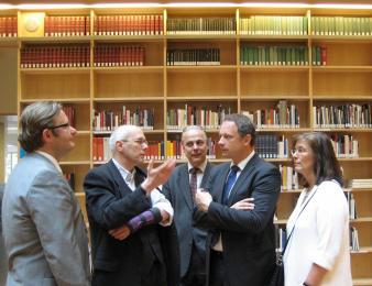20. Mai 2009; Gemeinsam mit dem Finanzminister Georg Fahrenschon und dem Landtagsabgeordneten Peter Krause besuchte ich die Anna Amalia Bibliothek in Weimar.