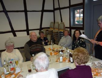 Sehr gern nahm ich die Einladung am 11. März 2009 der Seniorengruppe aus Niedernissa an. Nach einem sehr herzlichen Empfang freute ich mich auf interessante Gespräche.
